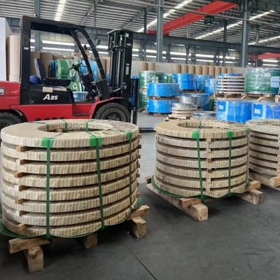 Striscia di acciaio inossidabile laminata a freddo SUS316Ti/ SS 31668 DIN1.4571 bobina con superficie Ba/2B 8K/Hl 0,5*100mm