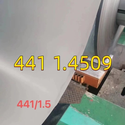 Aisi 441 1.4509 0,8 mm lamiera in acciaio inossidabile 2D Superficie 1220*2440mm Per l'industria automobilistica