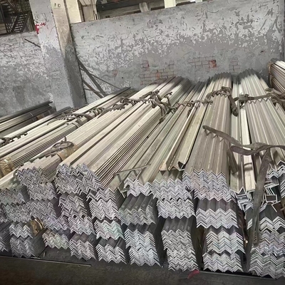 40x40x3mm ASTM A276 TP304 Bar angolare di acciaio inossidabile uguale e disuguale SS304 Bar angolare 18%Cr 8%Ni