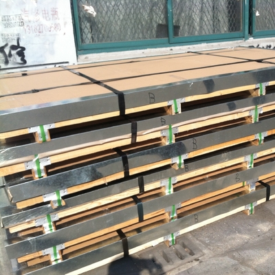 DIN1.4404 Piastra di acciaio inossidabile laminata a caldo standard AISI 316L 40*3100*8900MM Certificazione SGS