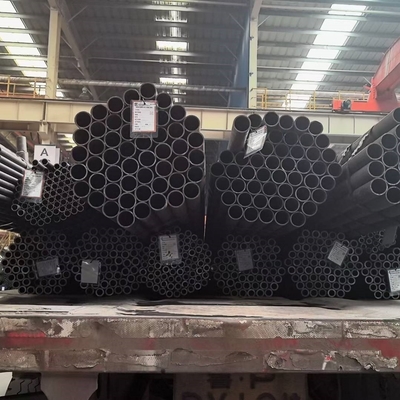 Tubo di acciaio senza saldatura in lega 48x5mm ASTM A-335 Grade T5 P5 Sch40 ASME B36.10M L=6000mm