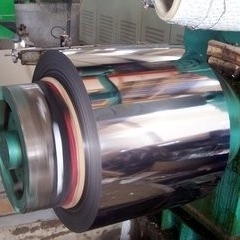 PPGI ricoperto colore ha galvanizzato la lunghezza delle bobine dell'acciaio inossidabile su misura