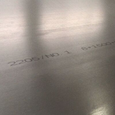 Il piatto dell'acciaio 2205 del duplex del piatto d'acciaio del duplex di BACCANO 1,4462 collega 2205 proprietà in duplex di acciaio inossidabile