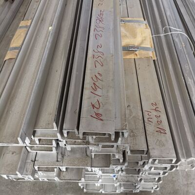 ASTM A276 laminato a caldo 10# Bar di canalizzazione in acciaio inossidabile 100 mm x 50 mm x 5 mm Spessore C-Channel SS316L