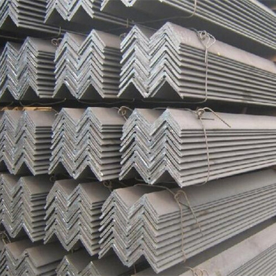 Astm A36 S235jr S355j2 ha galvanizzato l'angolo Antivari 80*80*8mm